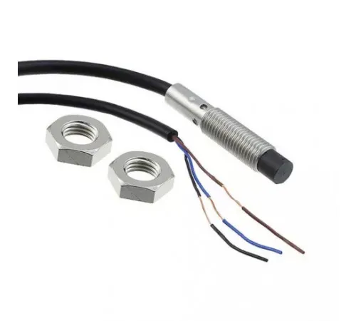Датчик индуктивный Omron E2B-S08KN04-WP-C1 2M Датчик индуктивный Omron E2B-S08KN04-WP-C1 2M