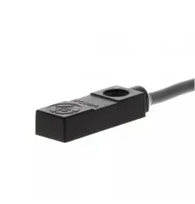 Датчик индуктивный неэкранированный Omron TL-W3MB1 2M